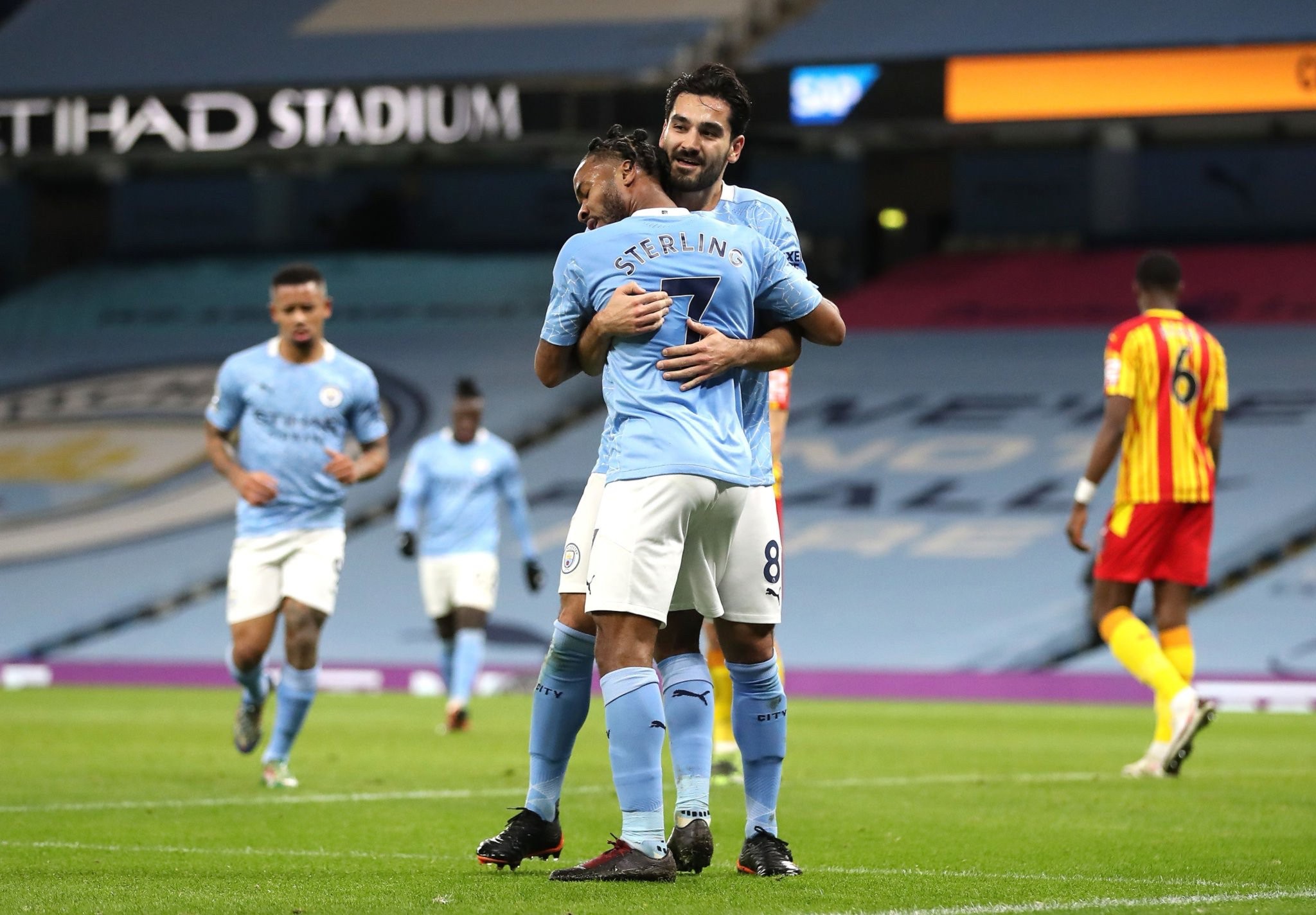 训练中的协 训练中的协